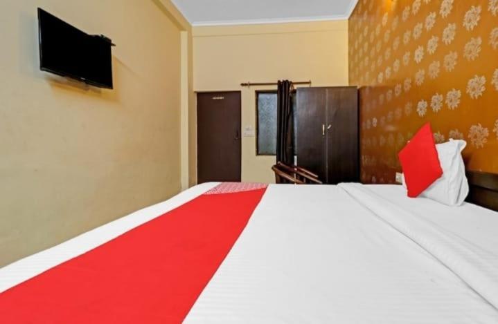 نيودلهي The Hotel Grace Place Inn المظهر الخارجي الصورة